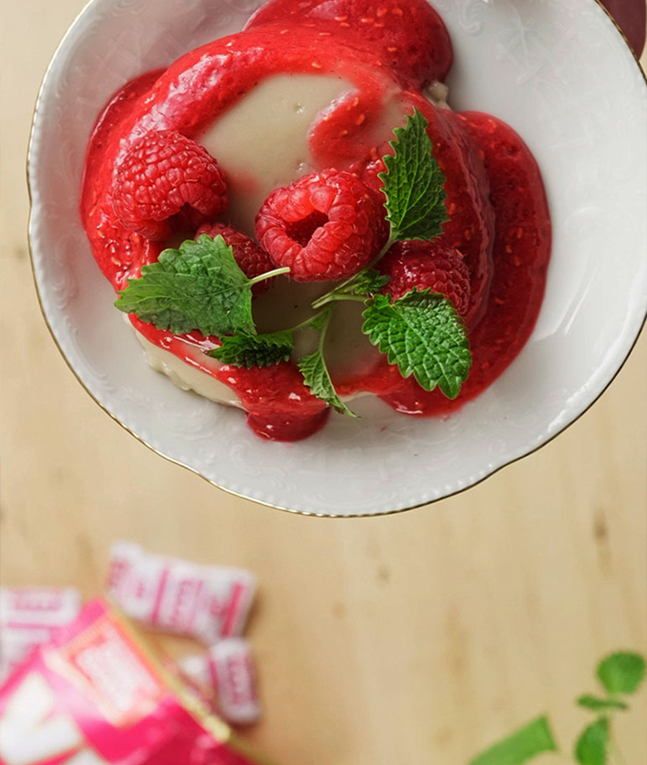 Cuisine_Himbeerpudding_02_desktop Cuisine_Himbeerpudding_02_desktop