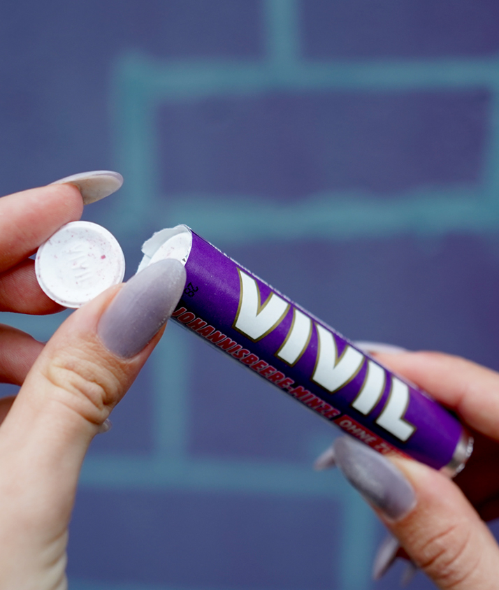 Bild01_Rollen_Johannisbeere_Desktop Bild01_Rollen_Johannisbeere_Desktop